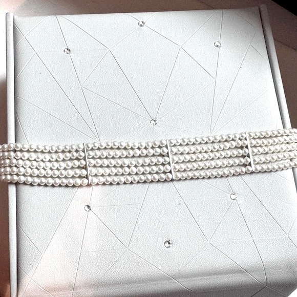 ๐ Elegant Exquisite Vintage Mark Lash Pearl, Diamond, 18K White Gold Bracelet - Picture 8 of 16